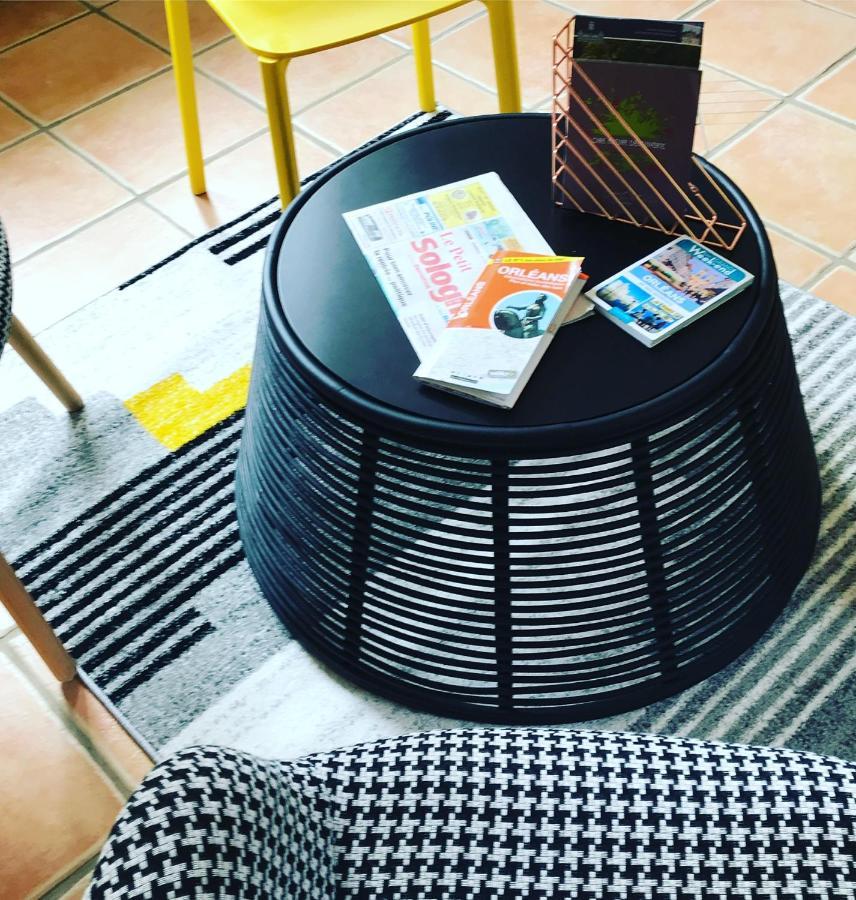 La Taille Haute Chambre Cerf Tigy Ngoại thất bức ảnh